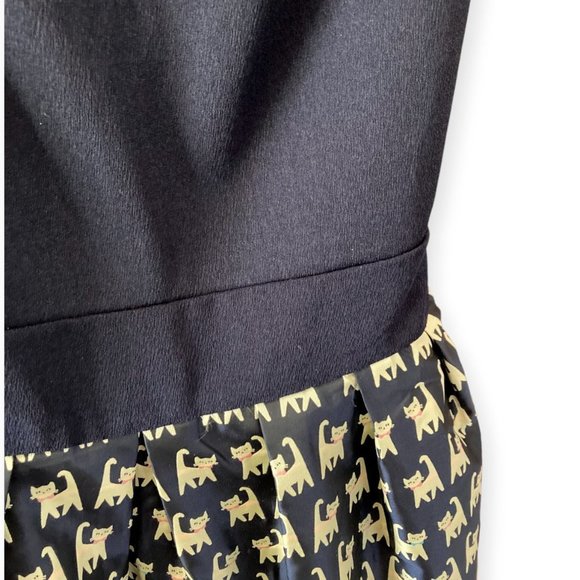 Work Cat Dress Medium - Picture 4 of 5